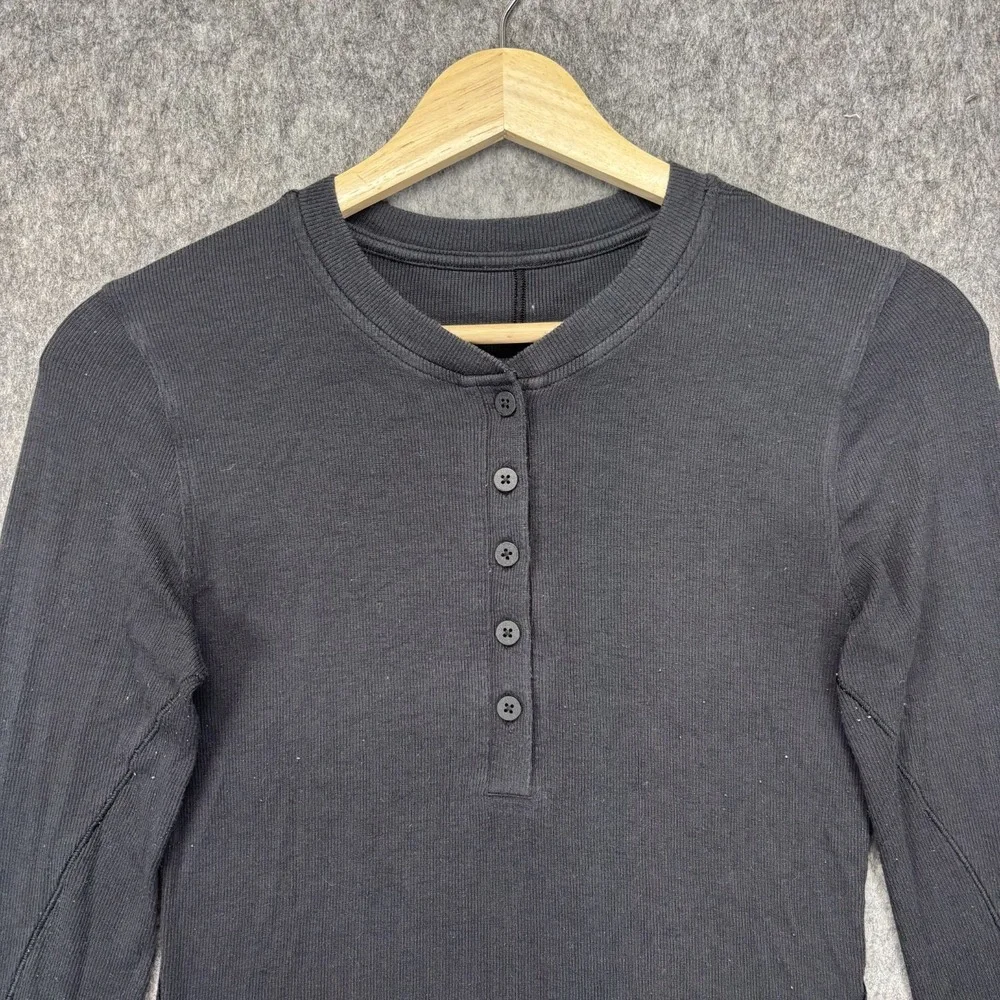 Lululemon Hold Tight Henley Long Sleeve Women's‎ XS Black Cotton Athleisure